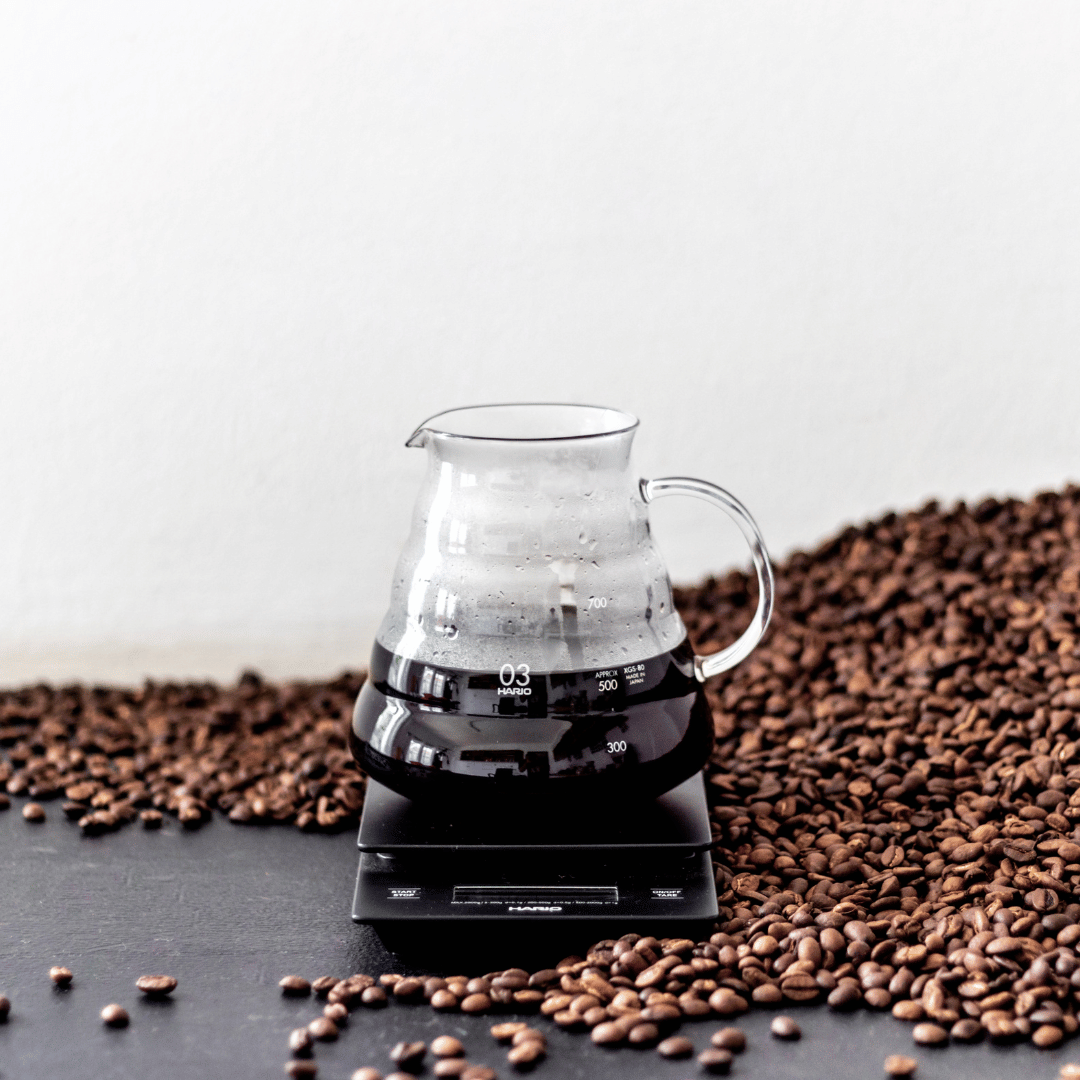Bryggevægt til præcis kaffebrygning – sikrer korrekt kaffe-til-vand-ratio, ensartet ekstraktion og optimal smag. Perfekt til pour-over, espresso og stempelkaffe.
