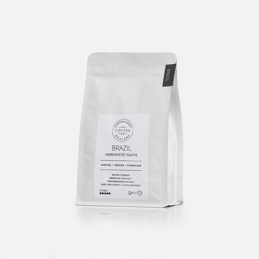 250g af vores mørkristede kaffe fra Brasilien, med rig smag af chokolade og nødder, perfekt til en kraftfuld espresso