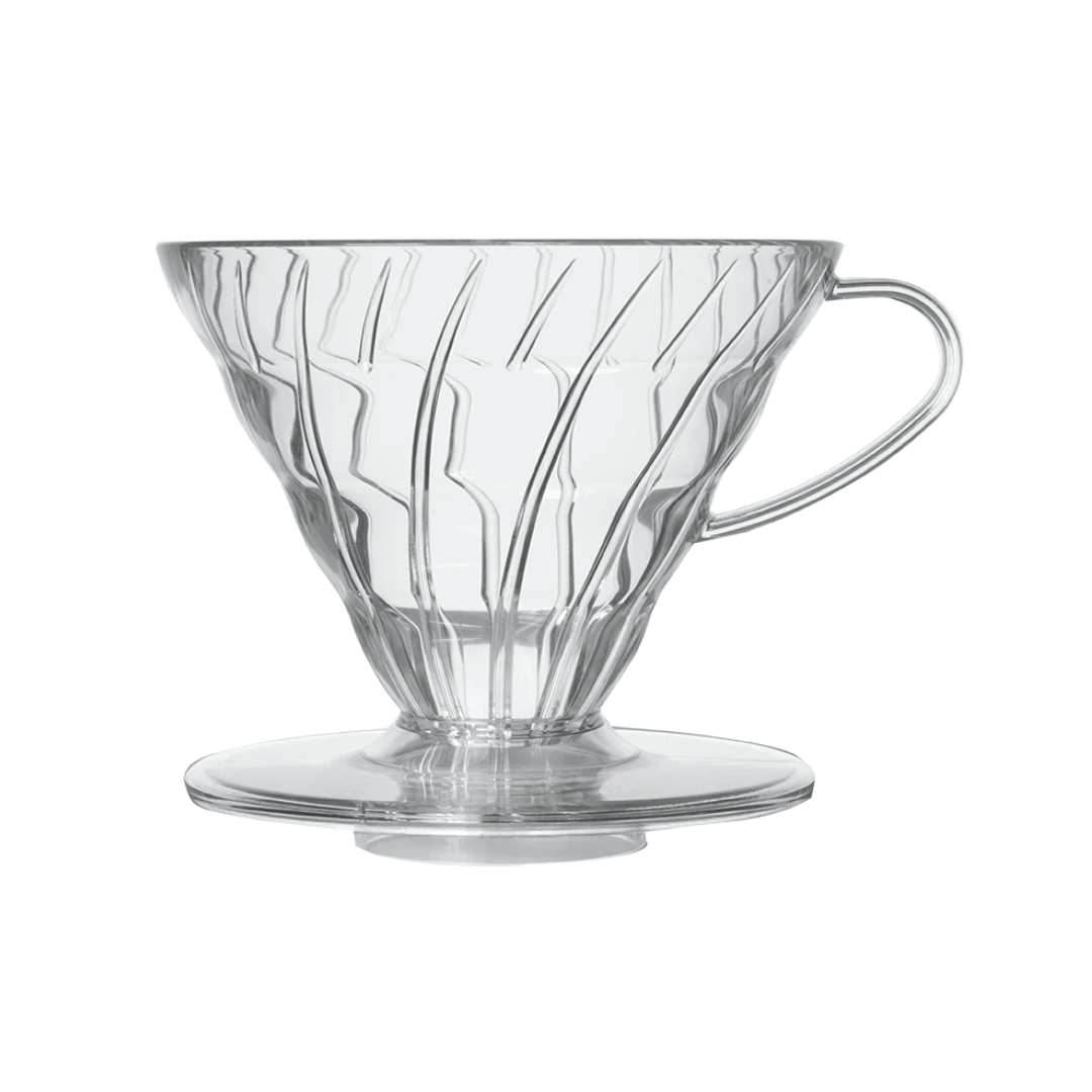 Hario V60 tragt i plastik – let og holdbar kaffetragt, der sikrer jævn ekstraktion og en fyldig pour-over kaffeoplevelse. Perfekt til kaffeelskere.